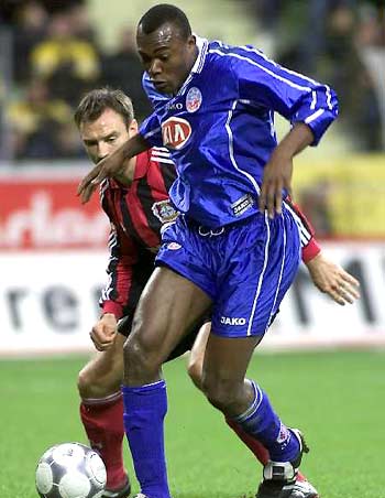 迷对这位自 迷对这位自